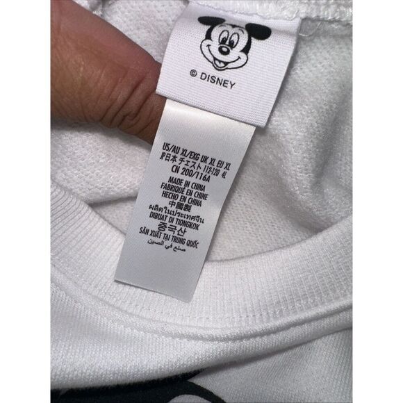 Walt Disney World Sweater Adult XL White/Red Mickey Mouse Standing Parks - Picture 4 of 5